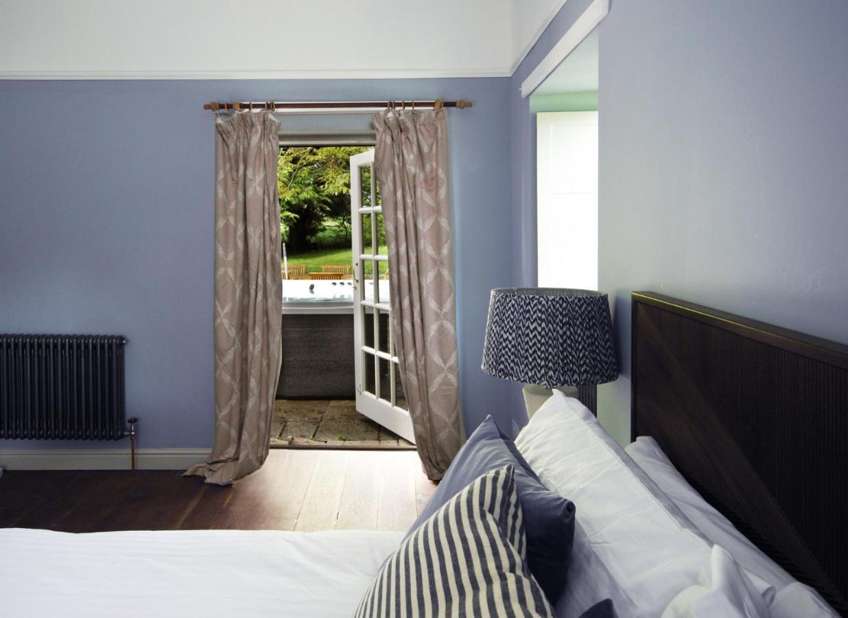 Topside House - Beautiful 7 Bedroom House With Hottub Wifi And Parking Near Bath Wells Frome Oakhill Екстер'єр фото
