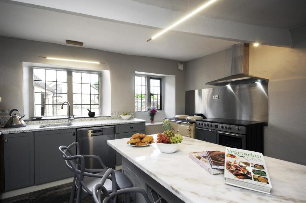 Topside House - Beautiful 7 Bedroom House With Hottub Wifi And Parking Near Bath Wells Frome Oakhill Екстер'єр фото