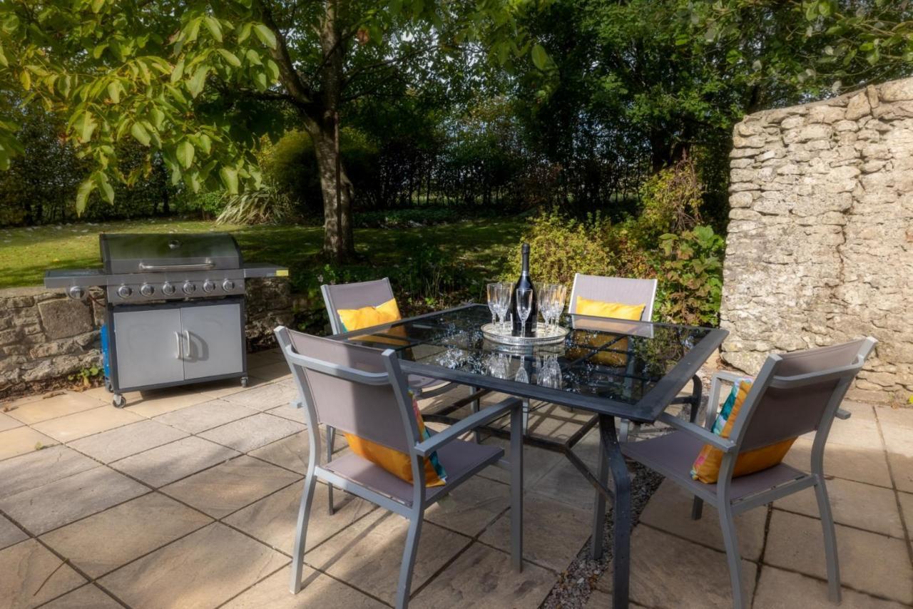 Topside House - Beautiful 7 Bedroom House With Hottub Wifi And Parking Near Bath Wells Frome Oakhill Екстер'єр фото
